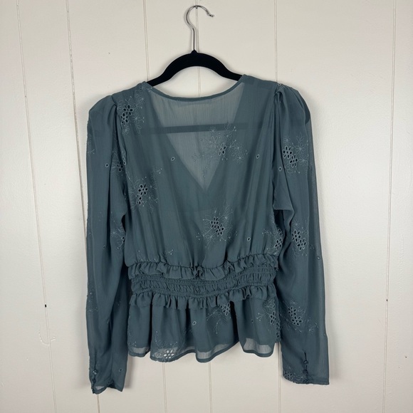 ASTR The Label Sage Green Embroidered Peplum Blouse Top Size M - Picture 3 of 10